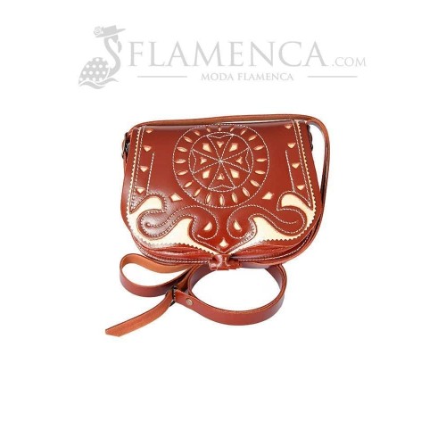 Bolso-bandolera de señora en piel picado marrón con fondo beige