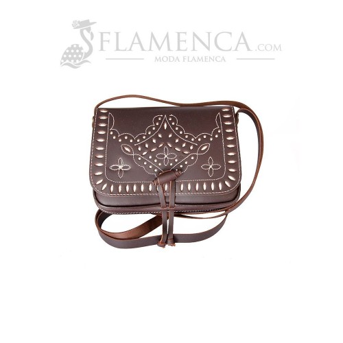 Bolso-bandolera de señora en piel marrón engrasado con fondo blanco