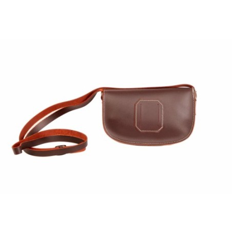 Bolso-bandolera rociero de piel color Engrasado con fondo Beige