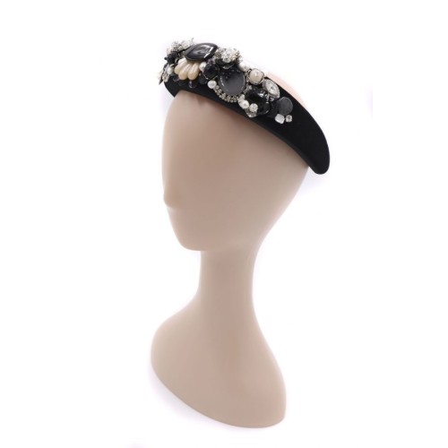 Diadema de pedrería negra con fornitura plata