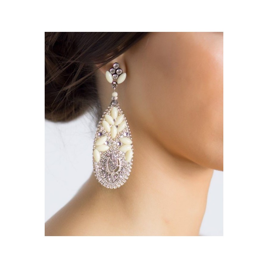Pendientes de novia lágrima con piedras esmaltadas